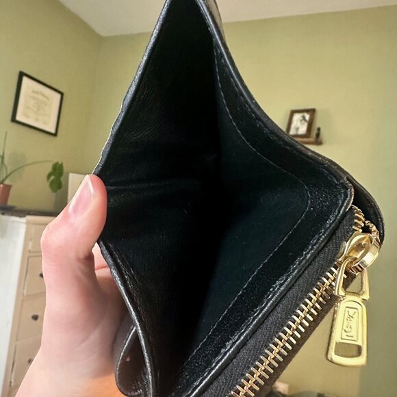 Authentic Yves Saint Laurent (YSL) Leather Compact Zip Wallet Black - GREAT COND - Picture 4 of 5